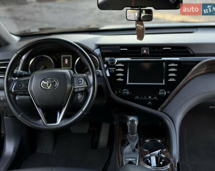 Черный Тойота Камри, объемом двигателя 2.5 л и пробегом 70 тыс. км за 31000 $, фото 49 на Automoto.ua