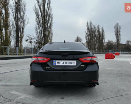 Чорний Тойота Камрі, об'ємом двигуна 2.49 л та пробігом 185 тис. км за 18990 $, фото 2 на Automoto.ua