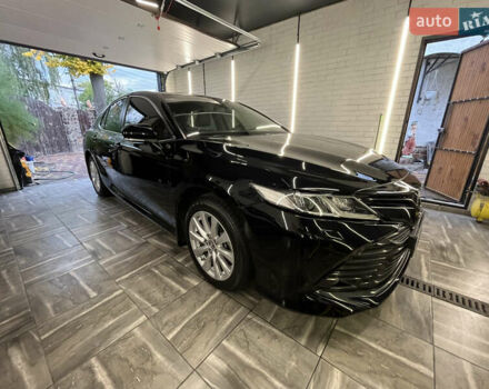 Тойота Камри 2019 в Александрие на Automoto.ua Черный Тойота Камри, объемом двигателя 2.49 л и пробегом 105 тыс. км за 21500 $, фото 5 на Automoto.ua