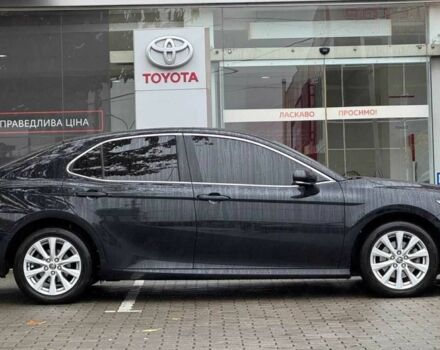 Чорний Тойота Камрі, об'ємом двигуна 2.5 л та пробігом 120 тис. км за 22191 $, фото 2 на Automoto.ua