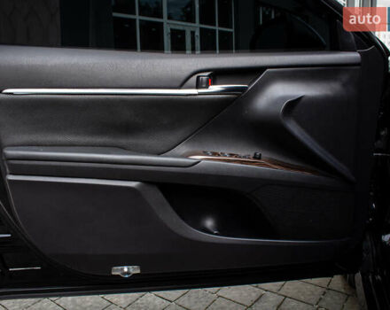 Чорний Тойота Камрі, об'ємом двигуна 2.49 л та пробігом 72 тис. км за 32500 $, фото 50 на Automoto.ua