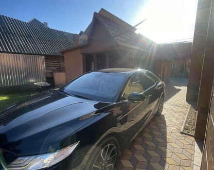 Чорний Тойота Камрі, об'ємом двигуна 2.5 л та пробігом 115 тис. км за 32000 $, фото 1 на Automoto.ua