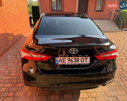 Черный Тойота Камри, объемом двигателя 2.49 л и пробегом 260 тыс. км за 19400 $, фото 3 на Automoto.ua