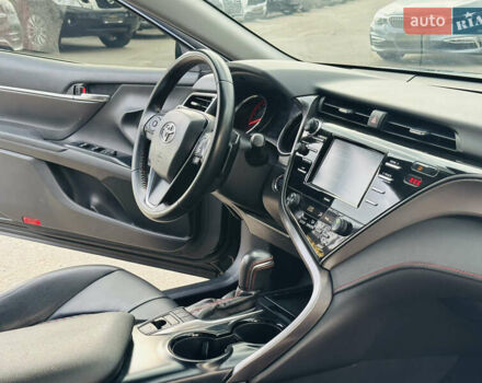 Черный Тойота Камри, объемом двигателя 3.46 л и пробегом 120 тыс. км за 29900 $, фото 23 на Automoto.ua