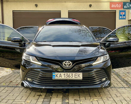 Тойота Камри 2019 в Киеве на Automoto.ua Черный Тойота Камри, объемом двигателя 2.5 л и пробегом 116 тыс. км за 19995 $, фото 18 на Automoto.ua