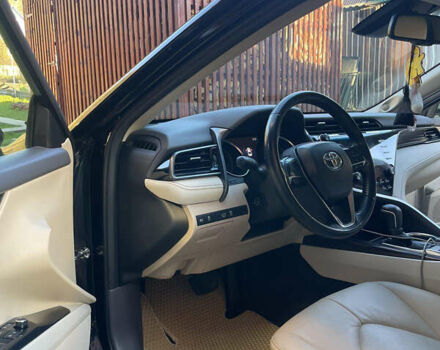 Чорний Тойота Камрі, об'ємом двигуна 2.5 л та пробігом 115 тис. км за 32000 $, фото 7 на Automoto.ua