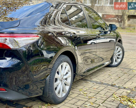 Тойота Камри 2019 в Киеве на Automoto.ua Черный Тойота Камри, объемом двигателя 2.5 л и пробегом 116 тыс. км за 19995 $, фото 3 на Automoto.ua
