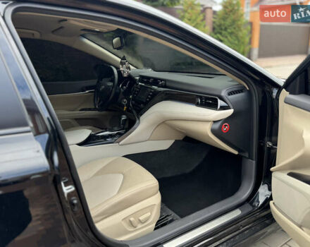 Чорний Тойота Камрі, об'ємом двигуна 2.49 л та пробігом 155 тис. км за 25500 $, фото 13 на Automoto.ua