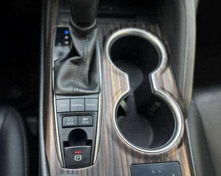 Черный Тойота Камри, объемом двигателя 2.5 л и пробегом 184 тыс. км за 26500 $, фото 24 на Automoto.ua