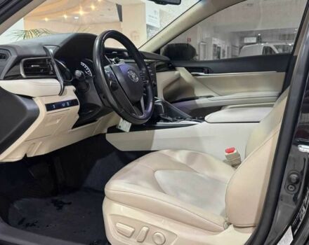 Чорний Тойота Камрі, об'ємом двигуна 2.5 л та пробігом 120 тис. км за 22191 $, фото 11 на Automoto.ua
