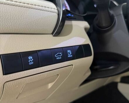 Чорний Тойота Камрі, об'ємом двигуна 2.5 л та пробігом 120 тис. км за 22191 $, фото 16 на Automoto.ua