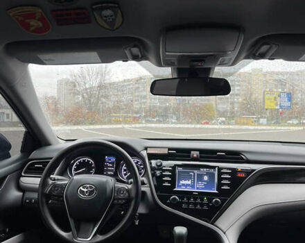 Чорний Тойота Камрі, об'ємом двигуна 2.5 л та пробігом 72 тис. км за 22000 $, фото 25 на Automoto.ua