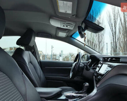 Чорний Тойота Камрі, об'ємом двигуна 2.49 л та пробігом 185 тис. км за 18990 $, фото 14 на Automoto.ua