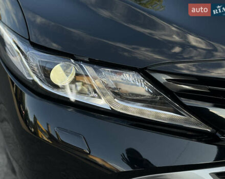 Черный Тойота Камри, объемом двигателя 2.5 л и пробегом 70 тыс. км за 31000 $, фото 51 на Automoto.ua