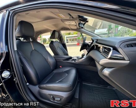 Черный Тойота Камри, объемом двигателя 2.5 л и пробегом 115 тыс. км за 24500 $, фото 7 на Automoto.ua