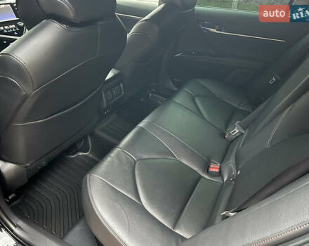 Тойота Камри 2020 в Ровно на Automoto.ua Черный Тойота Камри, объемом двигателя 2.49 л и пробегом 167 тыс. км за 27900 $, фото 19 на Automoto.ua