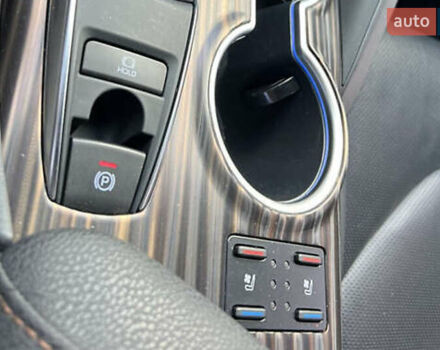 Черный Тойота Камри, объемом двигателя 3.46 л и пробегом 95 тыс. км за 26000 $, фото 10 на Automoto.ua