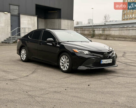 Чорний Тойота Камрі, об'ємом двигуна 2.49 л та пробігом 139 тис. км за 19299 $, фото 2 на Automoto.ua