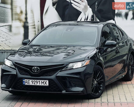 Чорний Тойота Камрі, об'ємом двигуна 2.5 л та пробігом 95 тис. км за 20700 $, фото 3 на Automoto.ua