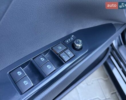 Черный Тойота Камри, объемом двигателя 2.49 л и пробегом 128 тыс. км за 29000 $, фото 14 на Automoto.ua