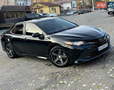 Тойота Камри 2020 в Харькове на Automoto.ua Черный Тойота Камри, объемом двигателя 2.49 л и пробегом 120 тыс. км за 22600 $, фото 3 на Automoto.ua