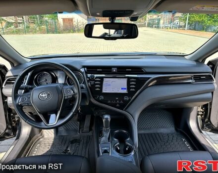 Черный Тойота Камри, объемом двигателя 2.5 л и пробегом 115 тыс. км за 24500 $, фото 5 на Automoto.ua