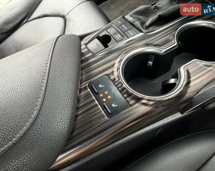 Черный Тойота Камри, объемом двигателя 2.5 л и пробегом 270 тыс. км за 23500 $, фото 42 на Automoto.ua