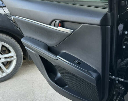 Черный Тойота Камри, объемом двигателя 2.49 л и пробегом 156 тыс. км за 24000 $, фото 17 на Automoto.ua