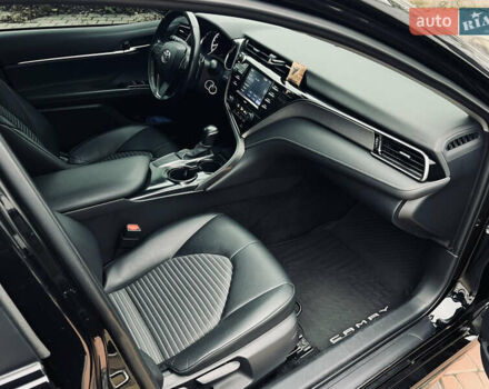 Чорний Тойота Камрі, об'ємом двигуна 2.5 л та пробігом 95 тис. км за 20700 $, фото 33 на Automoto.ua