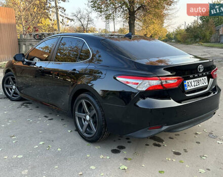 Тойота Камри 2020 в Харькове на Automoto.ua Черный Тойота Камри, объемом двигателя 2.49 л и пробегом 120 тыс. км за 22600 $, фото 2 на Automoto.ua