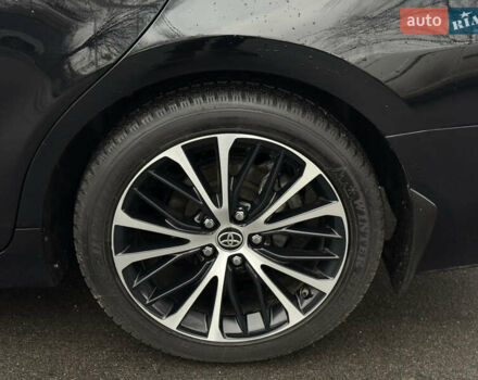 Черный Тойота Камри, объемом двигателя 2.5 л и пробегом 90 тыс. км за 27800 $, фото 29 на Automoto.ua