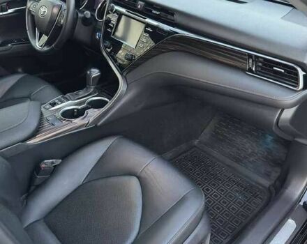 Тойота Камри 2020 в Киеве на Automoto.ua Черный Тойота Камри, объемом двигателя 2.5 л и пробегом 45 тыс. км за 18000 $, фото 11 на Automoto.ua