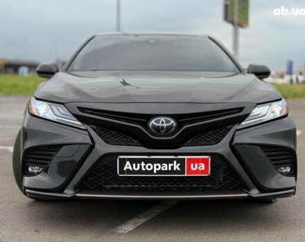 Черный Тойота Камри, объемом двигателя 2.5 л и пробегом 105 тыс. км за 24990 $, фото 1 на Automoto.ua