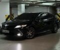 Черный Тойота Камри, объемом двигателя 2.5 л и пробегом 180 тыс. км за 25950 $, фото 1 на Automoto.ua