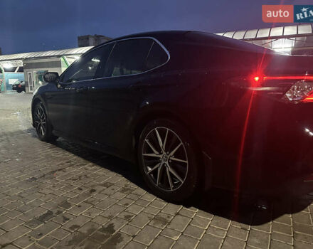 Чорний Тойота Камрі, об'ємом двигуна 2.49 л та пробігом 82 тис. км за 29000 $, фото 1 на Automoto.ua