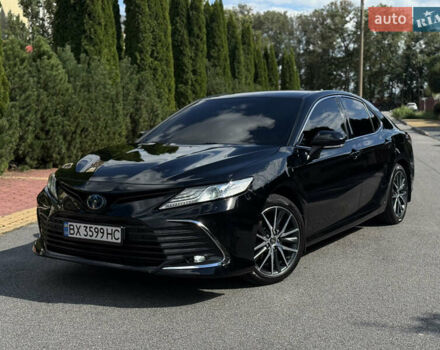 Чорний Тойота Камрі, об'ємом двигуна 2.49 л та пробігом 108 тис. км за 32000 $, фото 2 на Automoto.ua