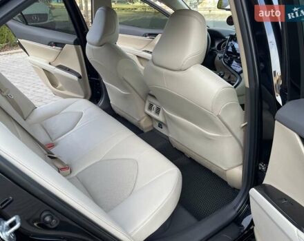 Черный Тойота Камри, объемом двигателя 2.5 л и пробегом 60 тыс. км за 30850 $, фото 51 на Automoto.ua