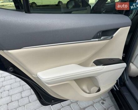 Черный Тойота Камри, объемом двигателя 2.5 л и пробегом 60 тыс. км за 30850 $, фото 40 на Automoto.ua