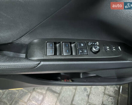 Чорний Тойота Камрі, об'ємом двигуна 2.49 л та пробігом 82 тис. км за 29000 $, фото 29 на Automoto.ua