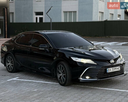 Тойота Камри 2021 в Виннице на Automoto.ua Черный Тойота Камри, объемом двигателя 2.49 л и пробегом 112 тыс. км за 29999 $, фото 9 на Automoto.ua