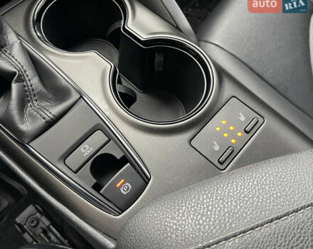Черный Тойота Камри, объемом двигателя 2.5 л и пробегом 52 тыс. км за 27800 $, фото 42 на Automoto.ua
