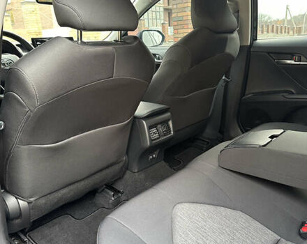 Черный Тойота Камри, объемом двигателя 2.5 л и пробегом 6 тыс. км за 30000 $, фото 27 на Automoto.ua