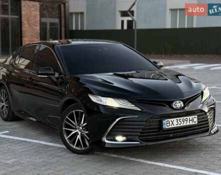 Тойота Камри 2021 в Виннице на Automoto.ua Черный Тойота Камри, объемом двигателя 2.49 л и пробегом 112 тыс. км за 29999 $, фото 7 на Automoto.ua
