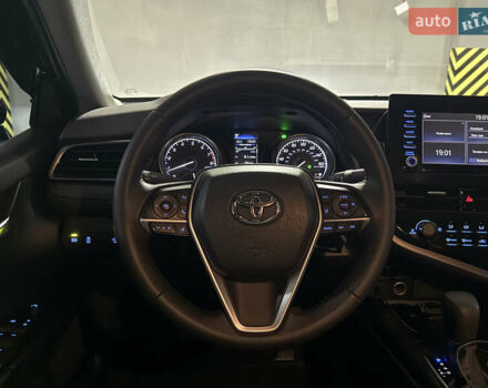 Черный Тойота Камри, объемом двигателя 2.5 л и пробегом 108 тыс. км за 22000 $, фото 15 на Automoto.ua