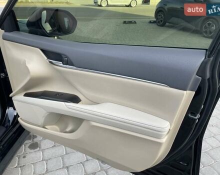 Черный Тойота Камри, объемом двигателя 2.5 л и пробегом 60 тыс. км за 30850 $, фото 56 на Automoto.ua