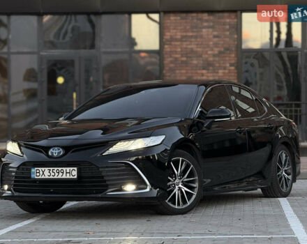 Тойота Камри 2021 в Виннице на Automoto.ua Черный Тойота Камри, объемом двигателя 2.49 л и пробегом 112 тыс. км за 29999 $, фото 4 на Automoto.ua