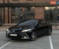 Тойота Камри 2021 в Виннице на Automoto.ua Черный Тойота Камри, объемом двигателя 2.49 л и пробегом 112 тыс. км за 29999 $, фото 5 на Automoto.ua