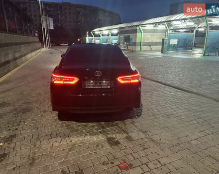 Чорний Тойота Камрі, об'ємом двигуна 2.49 л та пробігом 82 тис. км за 29000 $, фото 2 на Automoto.ua