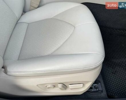 Черный Тойота Камри, объемом двигателя 2.5 л и пробегом 60 тыс. км за 30850 $, фото 60 на Automoto.ua