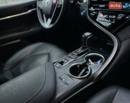 Черный Тойота Камри, объемом двигателя 2.49 л и пробегом 129 тыс. км за 29999 $, фото 11 на Automoto.ua